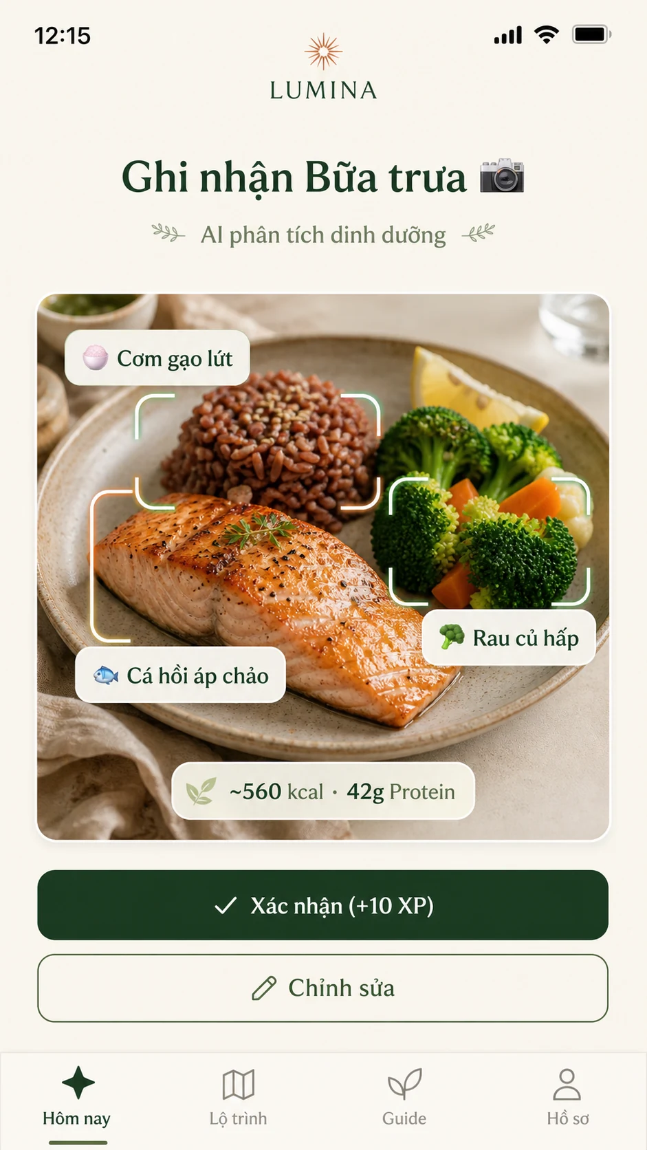 12:15 Trưa — AI scan bữa trưa và đề xuất dinh dưỡng
